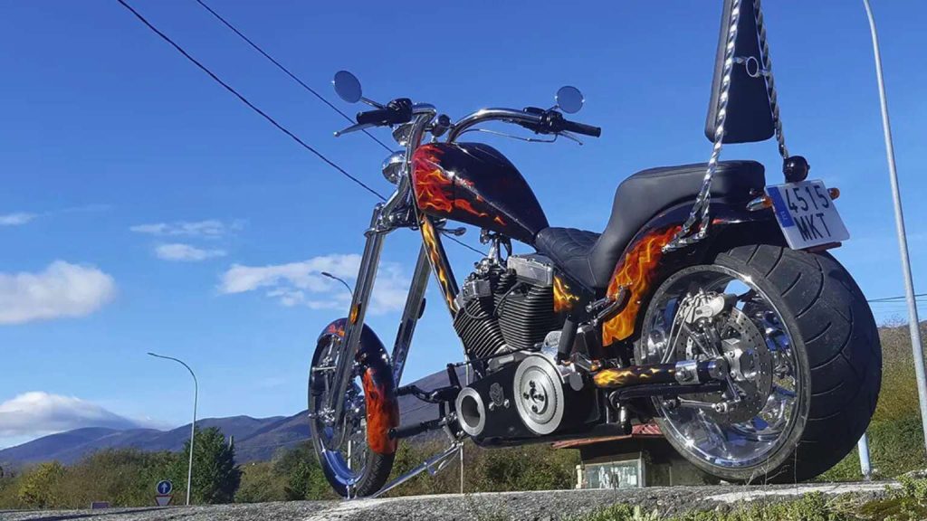 ¿Buscas motos personalizadas únicas? Descubre cómo lo hacemos realidad